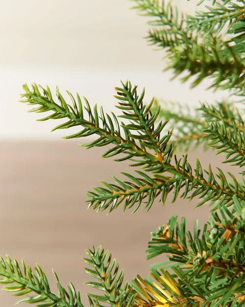 WeRChristmas Green Pre-Lit Potted Pine Artificial Christmas Tree 100 Warm White And Multi-Colour Leds 4 Ft - No Size Image 4
