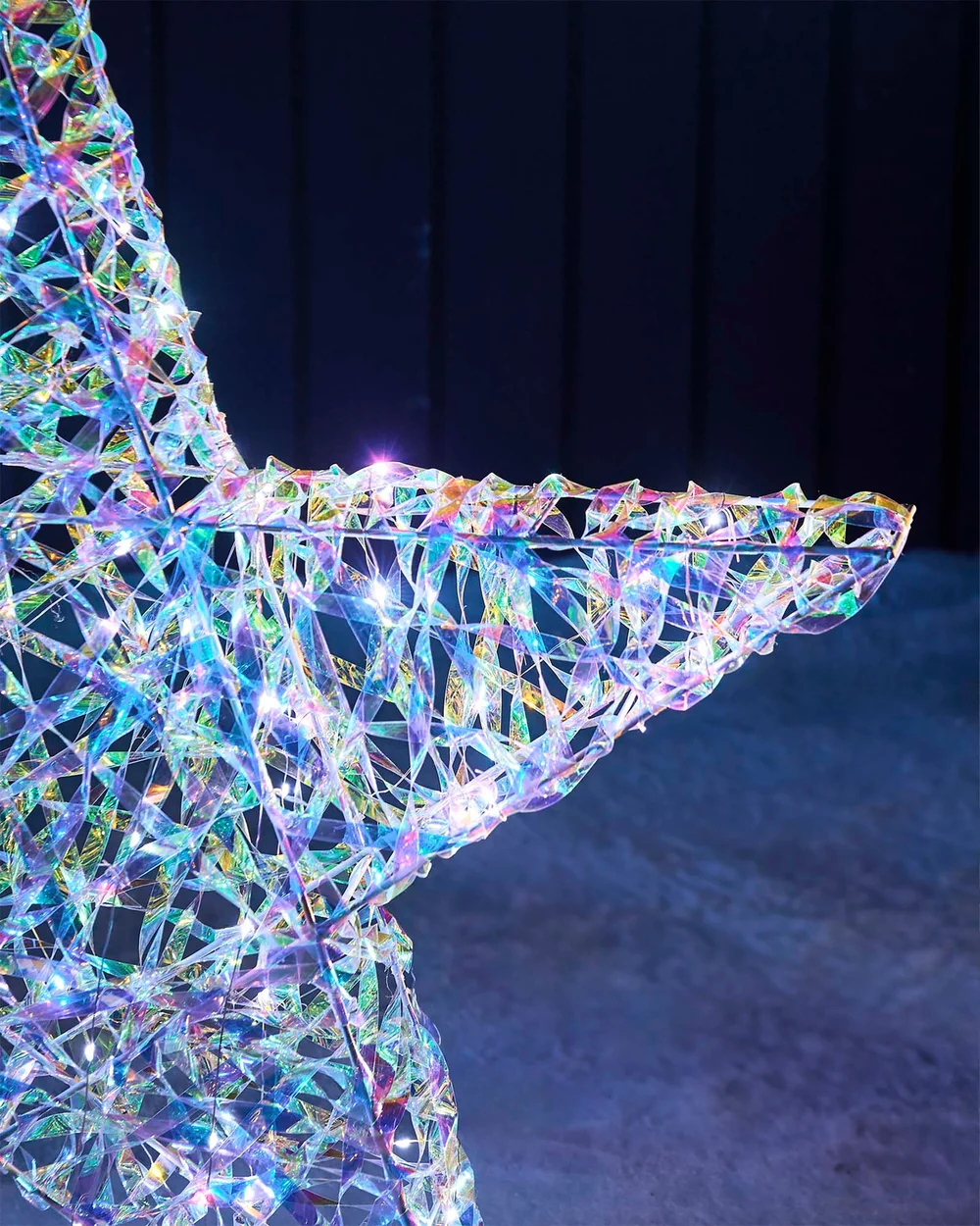 WeRChristmas Multi-Colour Pre-Lit 3D Iridescent Star Silhouette 81 Cm - No Size Image 3