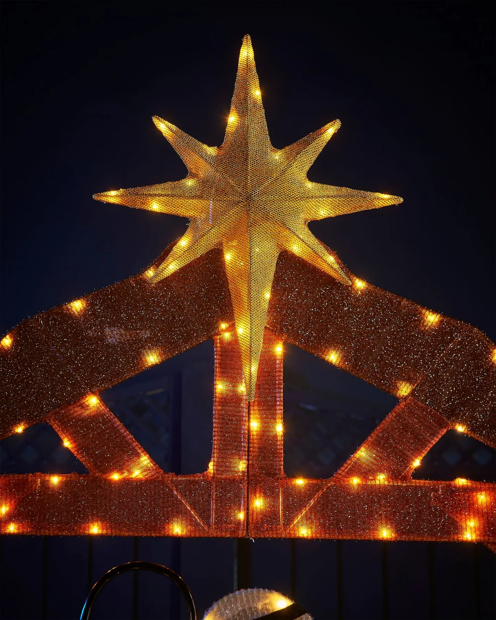 WeRChristmas White 2D Tinsel Nativity Scene Silhouette 160 X 156 Cm - No Size Image 5