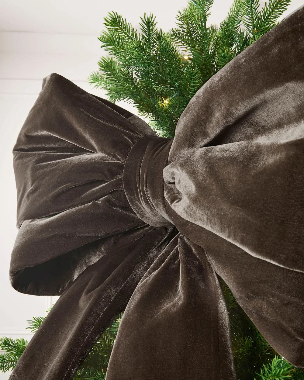 WeRChristmas Mocha Large Velvet Christmas Bow 140 Cm - No Size Image 3
