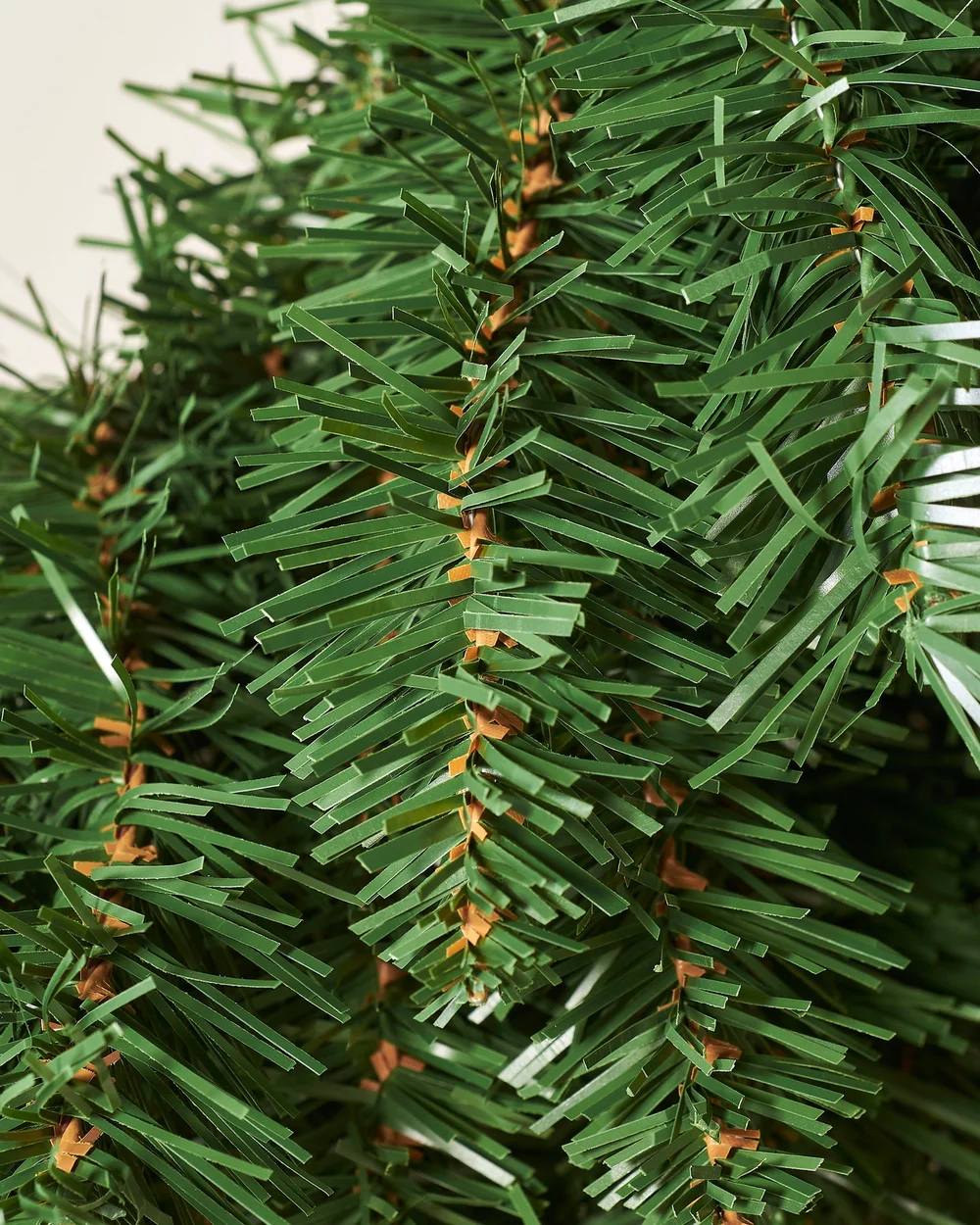 WeRChristmas Green Majestic Artificial Christmas Wreath 1 M - No Size Image 6