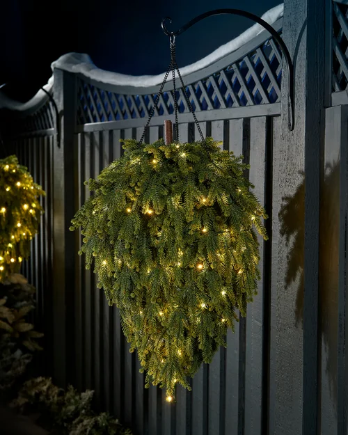 WeRChristmas Green Pre-Lit 3D Hanging Teardrop Christmas Swag 100 Warm White Leds 60 Cm - No Size Image 2