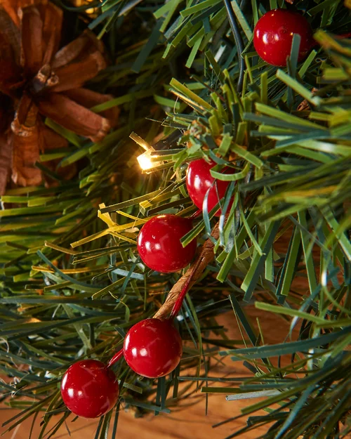 WeRChristmas Green Pre-Lit Extra-Thick Artificial Christmas Garland With Pinecones And Berries 80 Warm White Leds 9 Ft - No Size Image 6