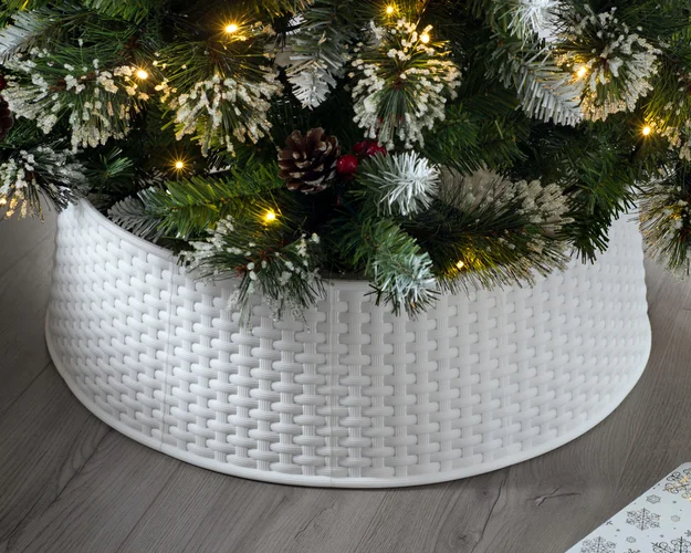WeRChristmas White Rattan Effect Christmas Tree Collar 65 Cm - No Size Image 3