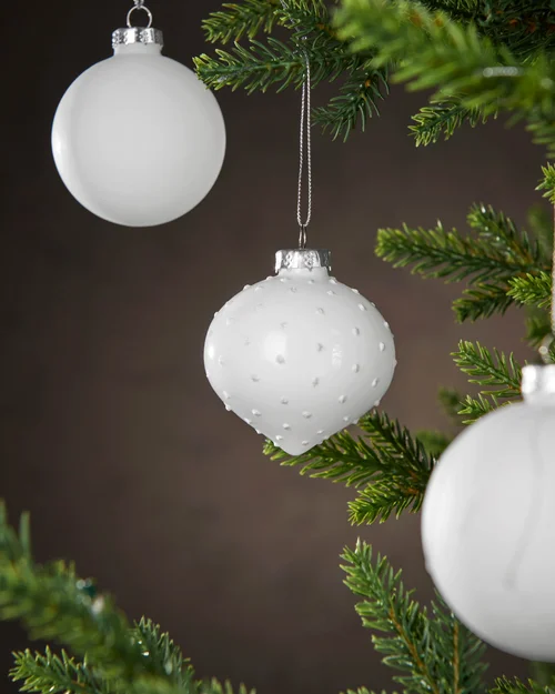 WeRChristmas White Glass Christmas Baubles 20 Pack 6.6 Cm - No Size Image 2