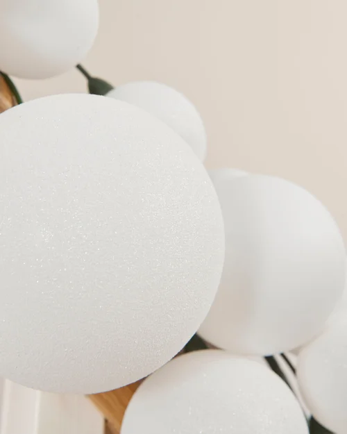 WeRChristmas White Bauble Tree Garland With 84 Baubles In Mixed Finishes 9 Ft - No Size Image 6