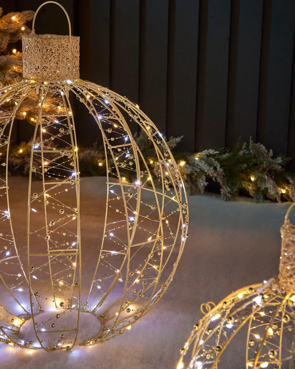 WeRChristmas White Set Of 3 Pre-Lit Baubles Silhouette 62 Cm - No Size Image 4