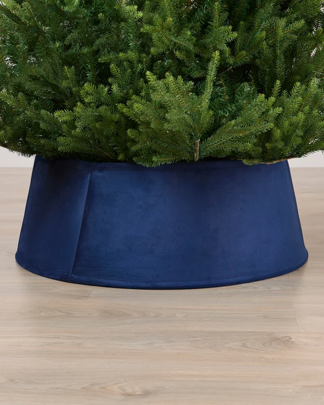 WeRChristmas Navy Velvet Christmas Tree Collar 70 Cm