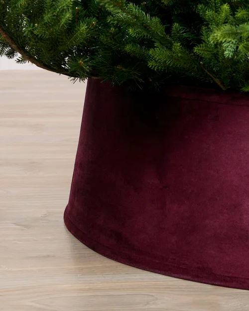 WeRChristmas Burgundy Velvet Christmas Tree Collar 70 Cm - No Size Image 3