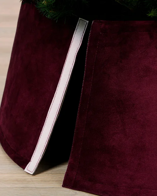 WeRChristmas Burgundy Velvet Christmas Tree Collar 70 Cm - No Size Image 4