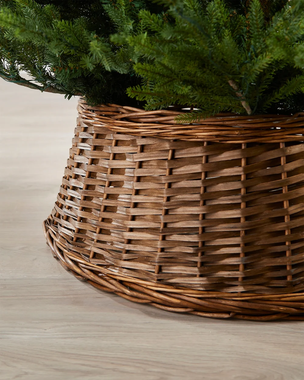 WeRChristmas Natural Brown Wicker Rattan Christmas Tree Collar 70 Cm - No Size Image 3
